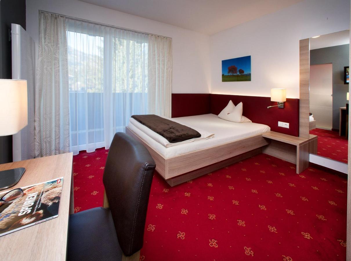 Hotel Bruno Fügen Eksteriør billede