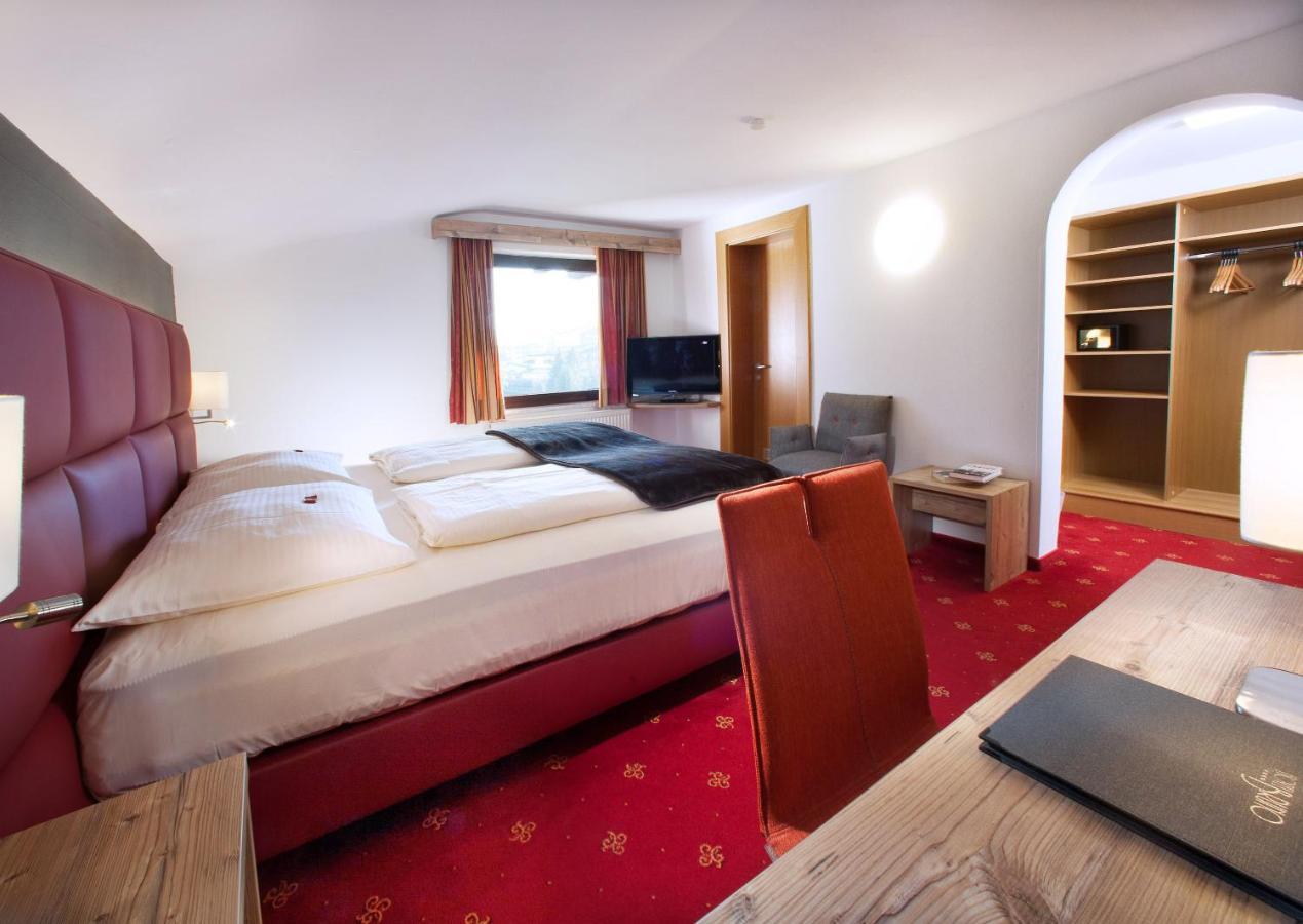 Hotel Bruno Fügen Eksteriør billede