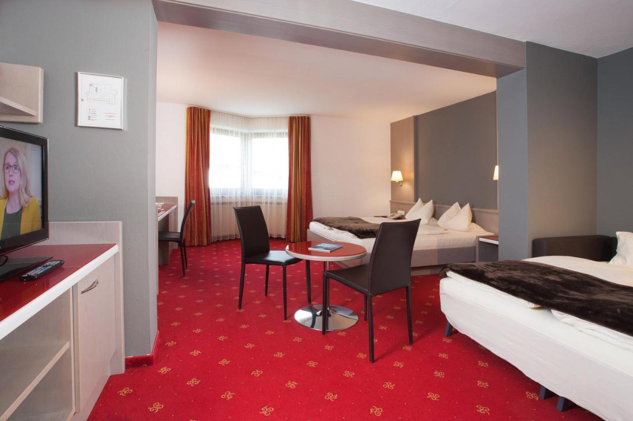 Hotel Bruno Fügen Eksteriør billede