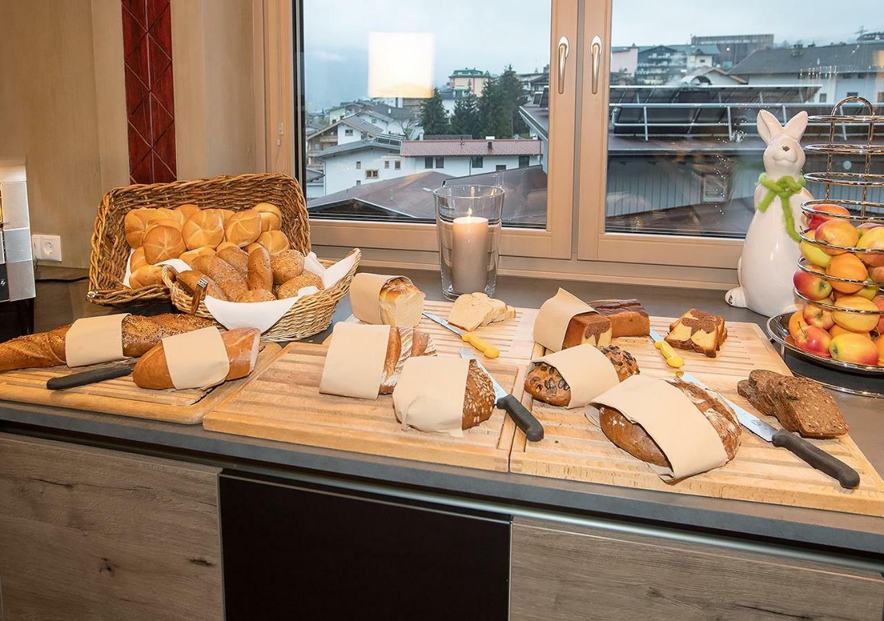 Hotel Bruno Fügen Eksteriør billede